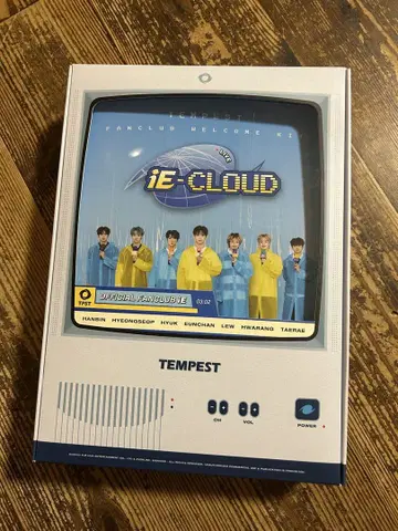TEMPEST Official FANCLUB iE CLOUD FC 키트
