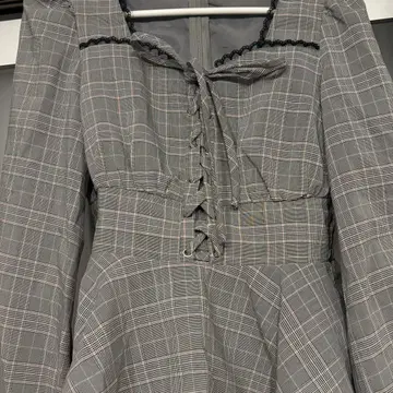 허니시나몬 체크 그레이 블라우스