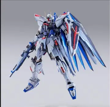 메탈 빌드 프리덤 건담 CONCEPT 2 SNOW SPARKLE
