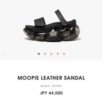 그라운드 MOOPIE 가죽 샌들