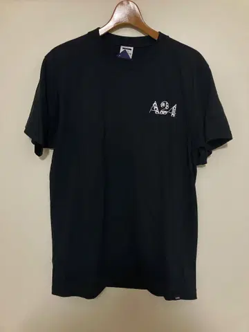 A24 블랙 티셔츠 M 사이즈 에부에브