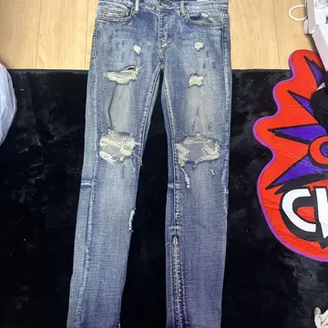 mnml 데미지 가공 스키니 데님 팬츠