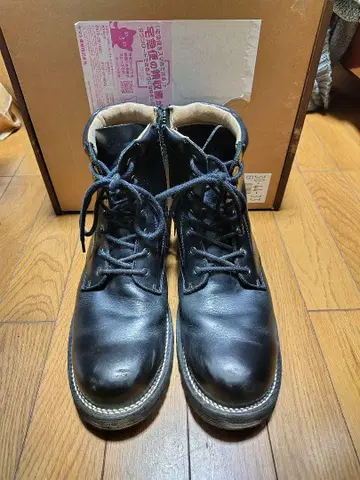 Slow Wears Lion 블랙 워크 부츠 사이드 지퍼
