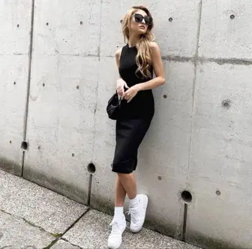 새상품 화이트 ANELA TOKYO 리브 타이트 원피스