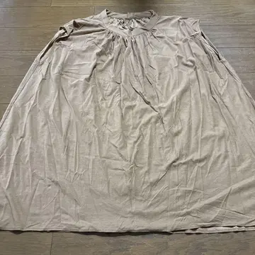 유나이티드 애로우즈 슬리브리스 쉬폰 셔츠