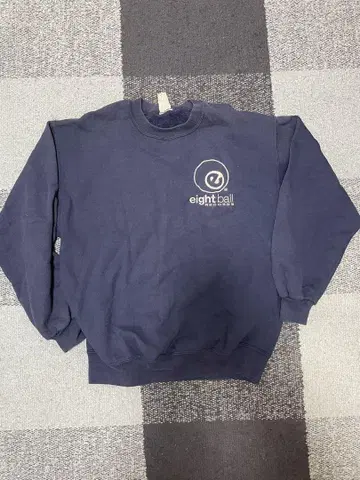 eightball records 네이비 크루넥 맨투맨