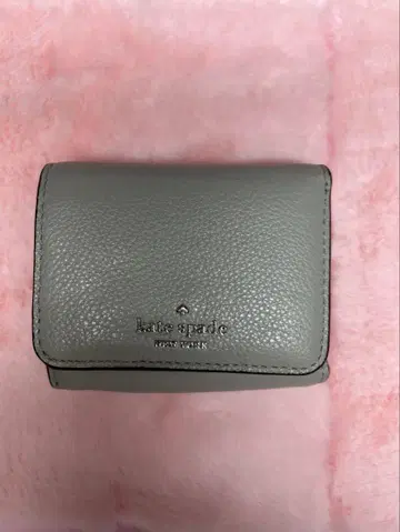 kate spade 그레이 3단 폴더형 지갑