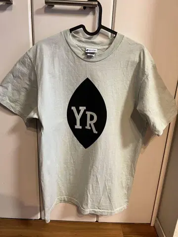 Yellow Rat YR 로고 티셔츠 M 사이즈