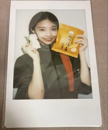 ExWHYZ maho 폴라로이드