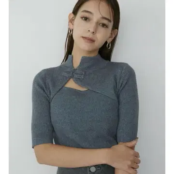MURUA 차이나 타이트 하프 니트