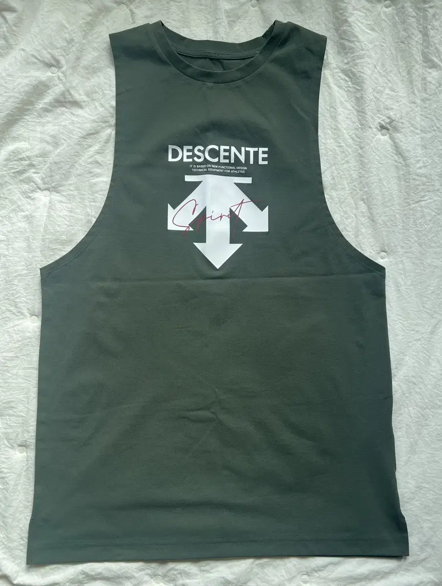 Descente Sleeveless