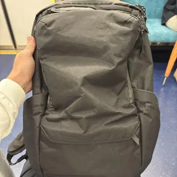 ALPAKA 블랙 백팩