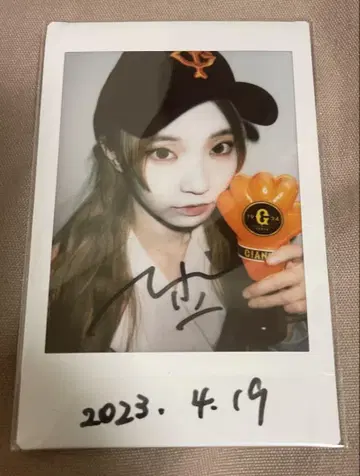 ExWHYZ maho 폴라로이드