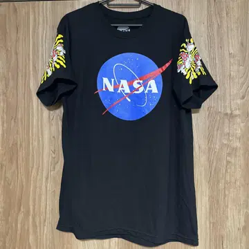 해외 구제 의류 NASA 버섯 양면 프린트 블랙 L 사이즈