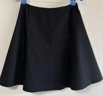 UNITED ARROWS 네이비 무릎 기장 플레어 스커트 S 사이즈