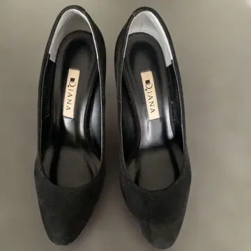 Diana 블랙 스웨이드 하이힐 23cm