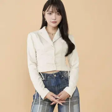 다리치 사이드 레이스업 숏 자켓 아이보리
