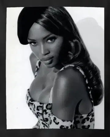 나오미 캠벨 티셔츠 Naomi Campbell 슈퍼 모델