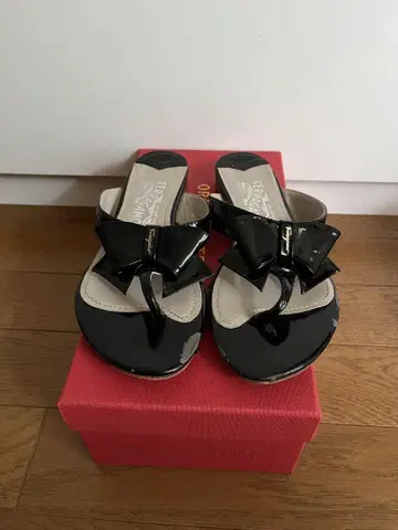 페라가모 샌들 비치샌들 Ferragamo 사이즈 36 23cm