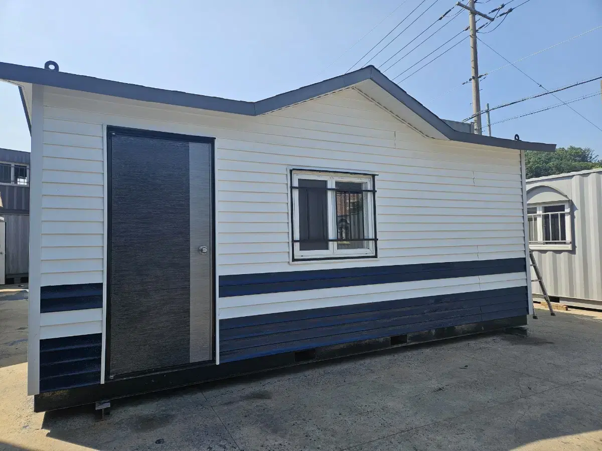 3*6 Container House