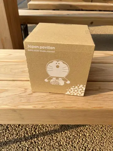 오사카 간사이 만박 expo 도라에몽 재팬 베어브릭 콜라보