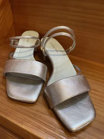 neue diffusion 2way 코드 샌들 (실버) 24.5cm