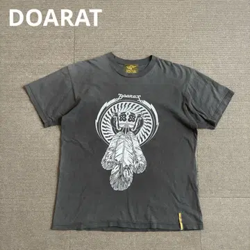DOARAT 프린트 티셔츠 L 페더 페이드 블랙 두아라트