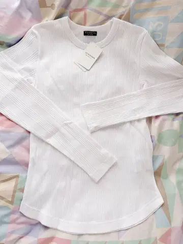 베르메이유 페예나 리브 컷 티셔츠