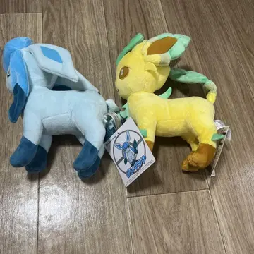 그레이시아 리프 봉제 인형