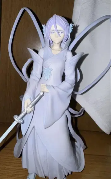 BLEACH 제일복권 C상 후목 루키아 피규어