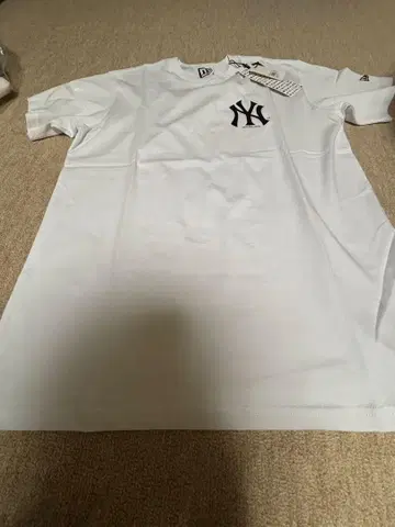 New Era 뉴욕 양키스 티셔츠 화이트