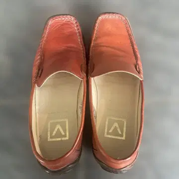 오렌지 가죽 슬립온 40