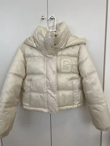 GAP 후드 부착 아이보리 다운 자켓 XXS