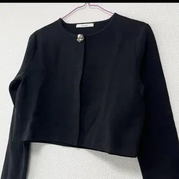 아나이 밀라노 리브 비쥬 버튼