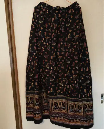 빈티지 레트로 구제 의류 vintage 이집트풍 플레어 스커트 블랙
