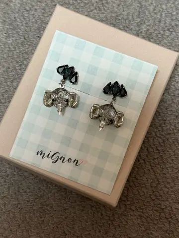 mignon 코끼리 모티브 귀찌