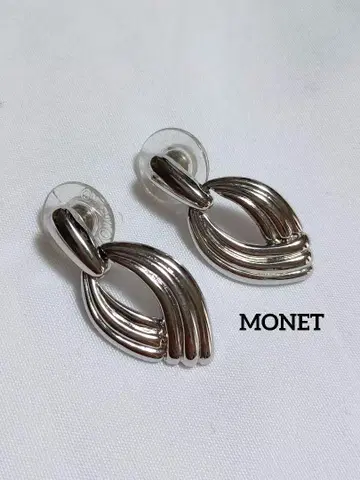 170# MONET 실버 메탈 유선형 귀걸이 새상품급