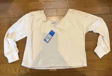 아디다스 벨로아 오프숄더 택 포함 새상품