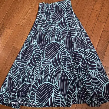 Kuulei Hawaii 플레어 스커트
