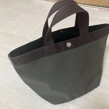엘베 토트