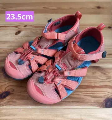 KEEN 샌들 23.5cm
