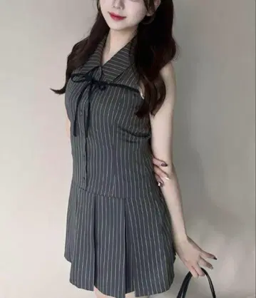 YUI 기획 슬리브리스 셔츠 미니 원피스 차콜 그레이 스트라이프