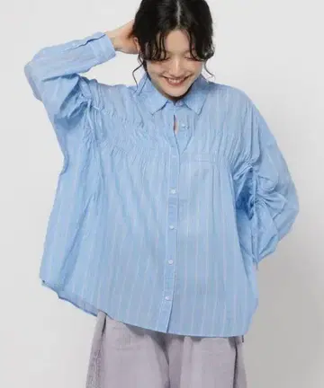 니코앤드 프리미엄 개더 셔츠 이번 시즌 미사용 새상품