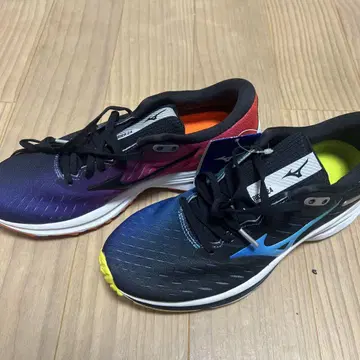 Mizuno Wave Rider 25 러닝화 24.5cm