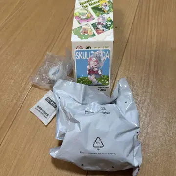팝마트 핸드 인 핸드 스컬판다