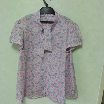 리버티 보우 칼라 플레어 블라우스 3(L)