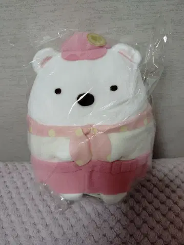 시로쿠마 스미코구라시 봉제 인형