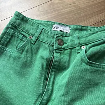 자라 그린 스트레이트 데님
