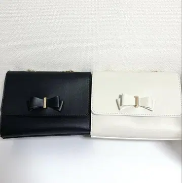 GRL 덕질 숄더백 이타백 블랙 화이트