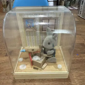 실바니안 패밀리 실바니아 작은 이야기 시계를 망가뜨렸어요!